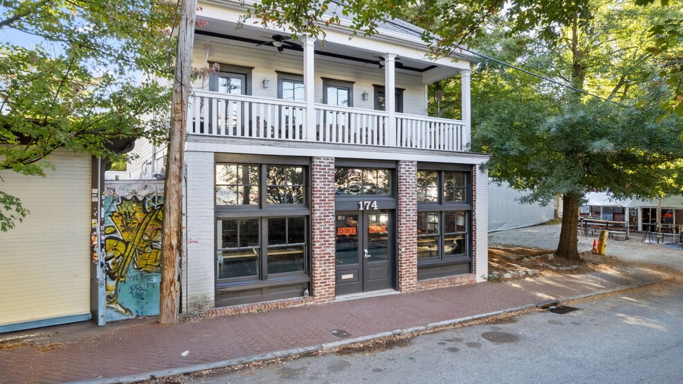 174 Carroll St SE, Atlanta, GA for lease - Building Photo - Image 2 of 11