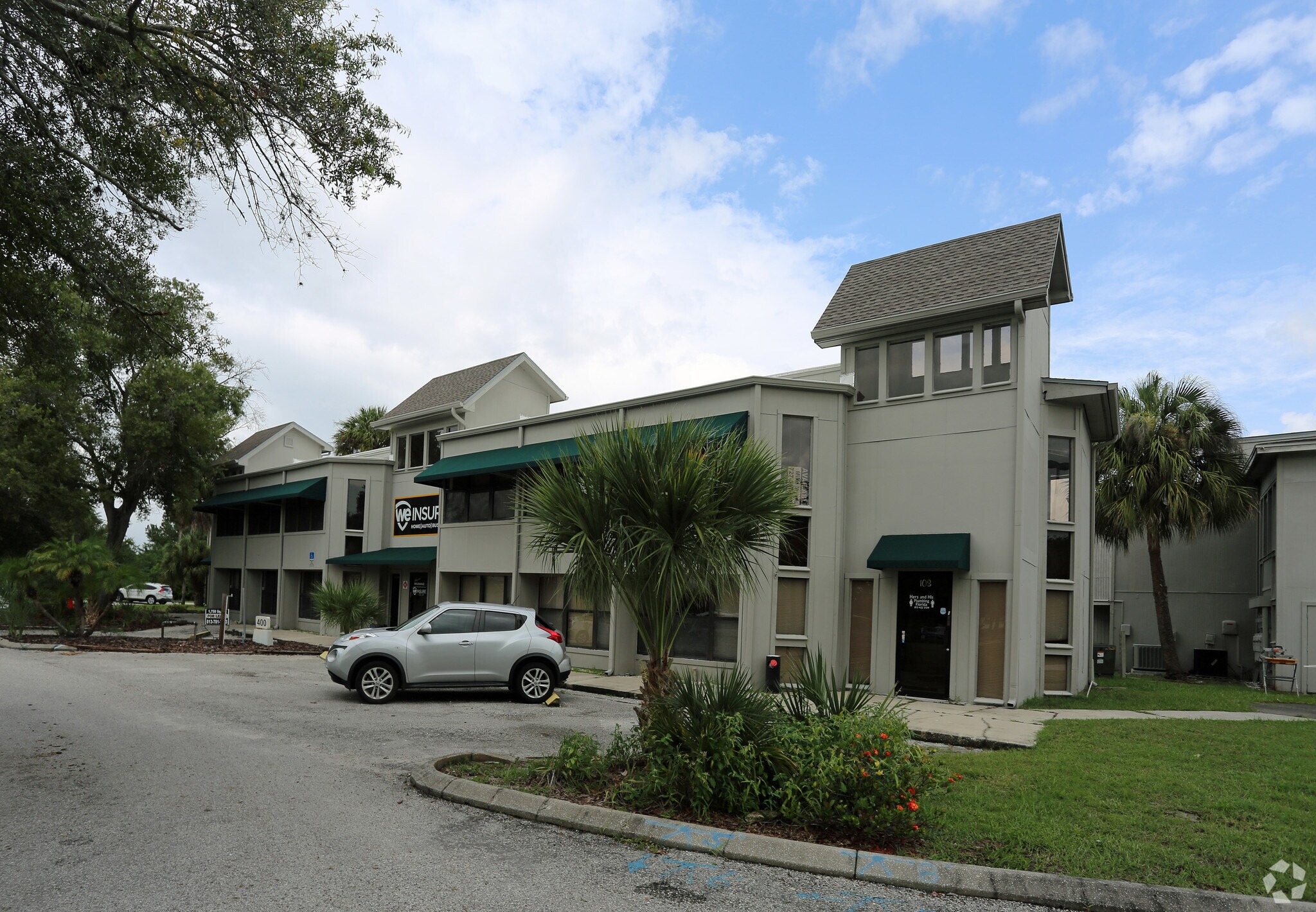 400 Frandorson Cir, Apollo Beach, FL for sale Primary Photo- Image 1 of 1