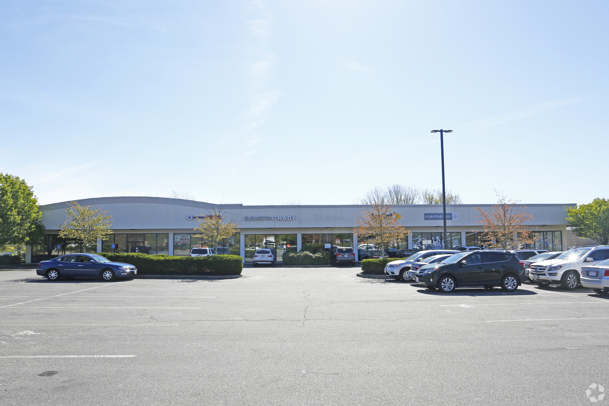 127 Faunce Corner Mall Rd, North Dartmouth, MA 02747 - 5,000 SF End Cap ...