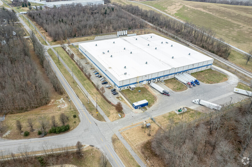 5600 Cane Run Rd, Louisville, KY for lease - Aerial - Image 3 of 5