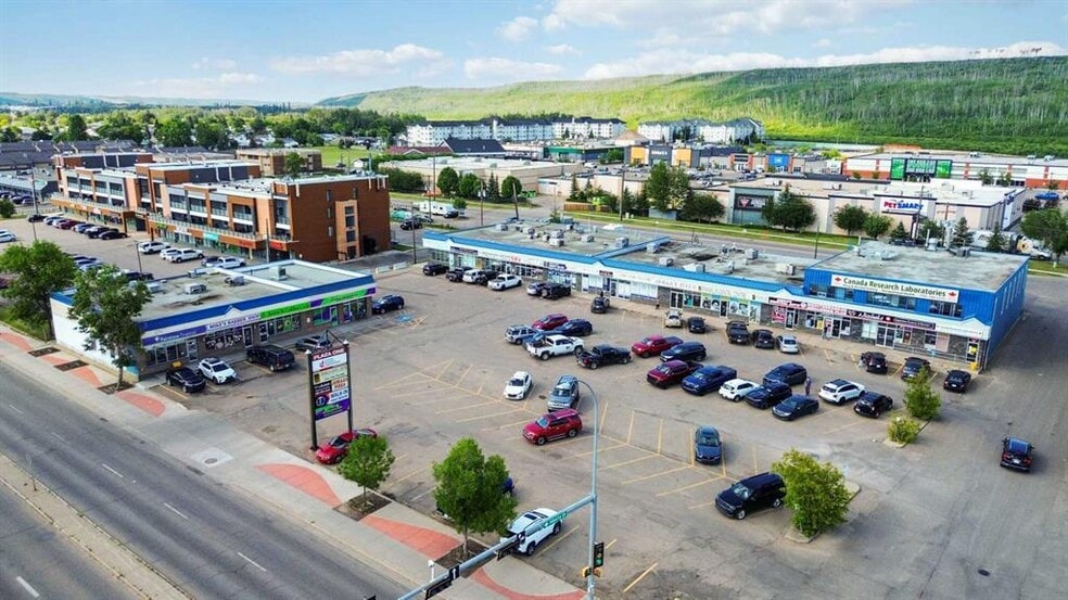 8706 Franklin Ave, Fort McMurray, AB for sale - Building Photo - Image 1 of 1