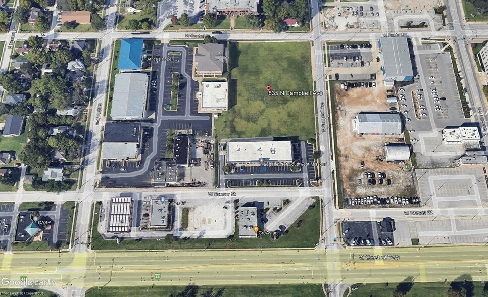 835 N Campbell Ave, Springfield, MO for sale - Building Photo - Image 2 of 8