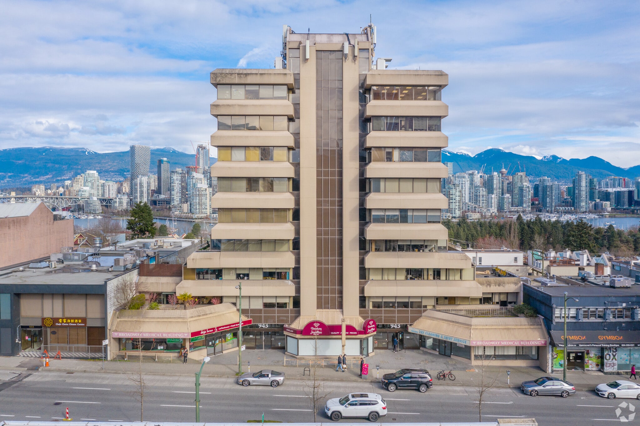 943 W Broadway, Vancouver, BC V5Z 4E7 Broadway Medical Building 943 W Broadway, Vancouver, BC V5Z 4E7 Broadway Medical Building