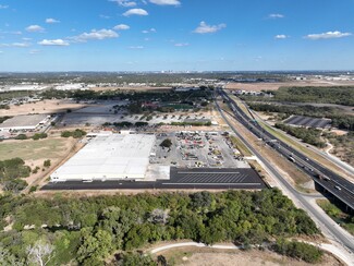 More details for 5827 W Us Highway 90, San Antonio, TX - Industrial for Lease