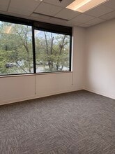 8400 Corporate Dr, Landover, MD for lease Interior Photo- Image 1 of 6