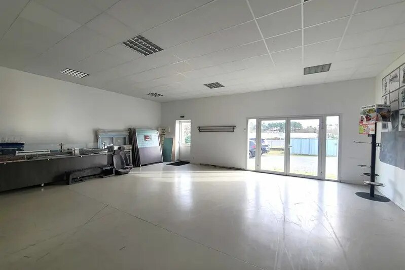 Flex in Magescq for sale - Building Photo - Image 3 of 8