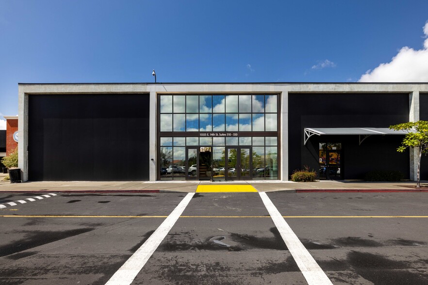 15555 E 14th St, San Leandro, CA for lease - Building Photo - Image 1 of 5