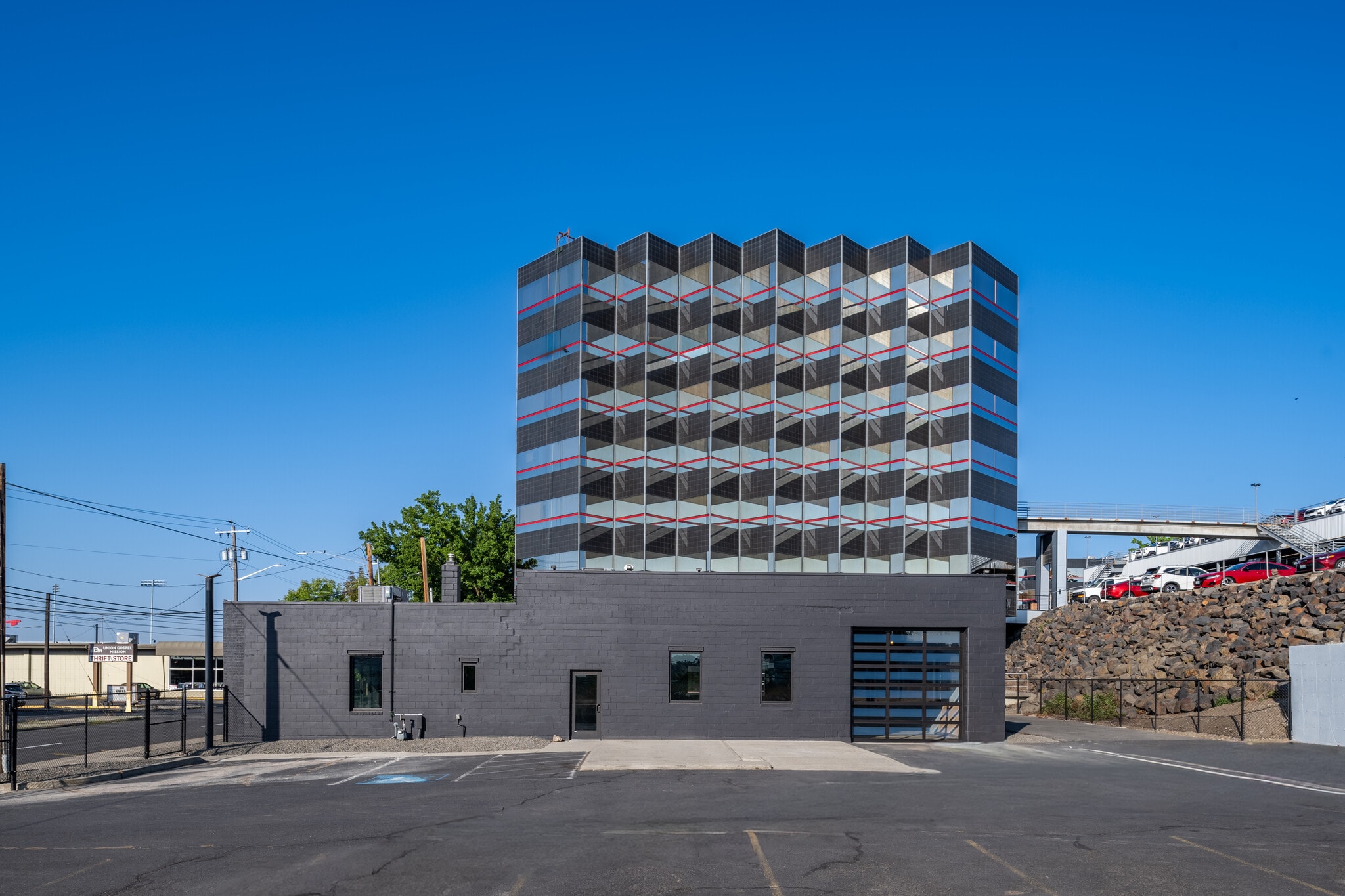 230 W Boone Ave, Spokane, WA for lease Building Photo- Image 1 of 12