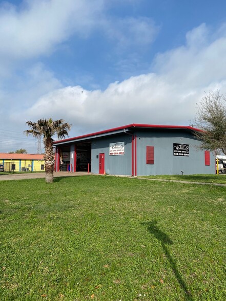 702 Main St, La Marque, TX for sale - Building Photo - Image 1 of 1