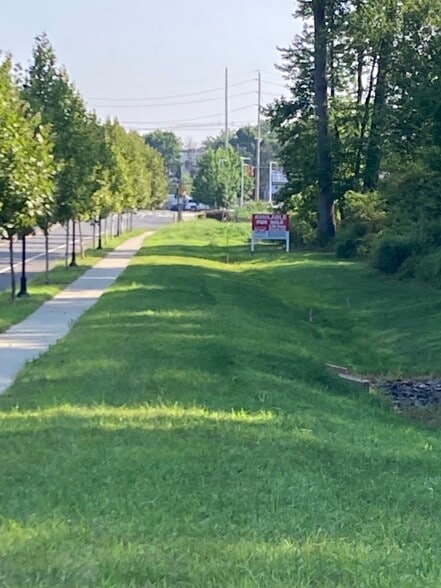 1200 Silvia St, Ewing Township, NJ for sale - Building Photo - Image 2 of 2