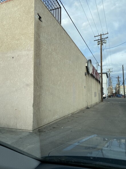 123 Paulin Ave, Calexico, CA for lease - Building Photo - Image 3 of 5