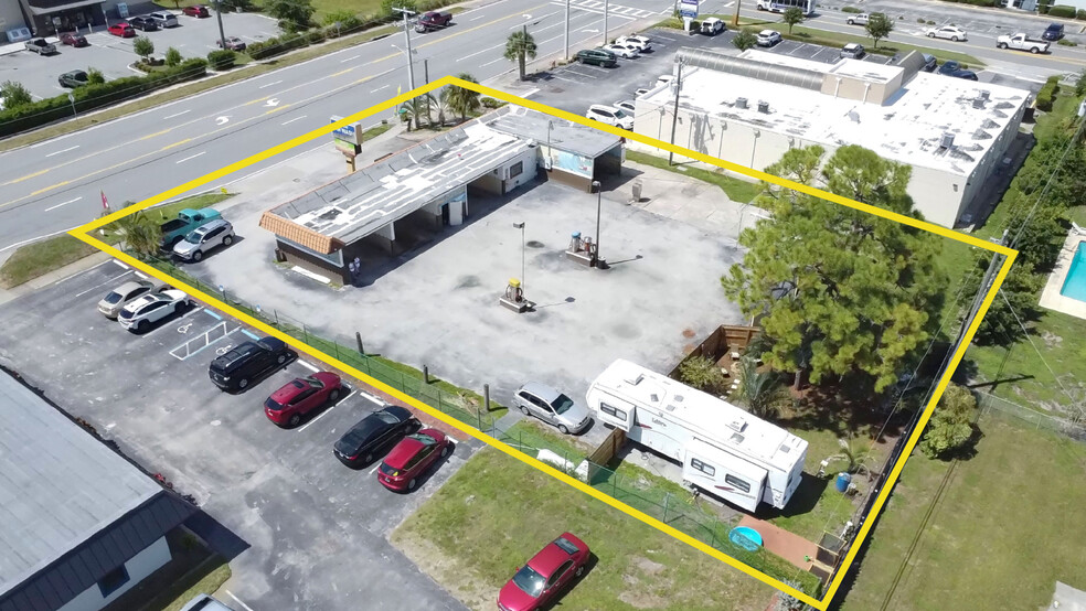 226 S Courtenay Pky, Merritt Island, FL for lease - Building Photo - Image 1 of 7