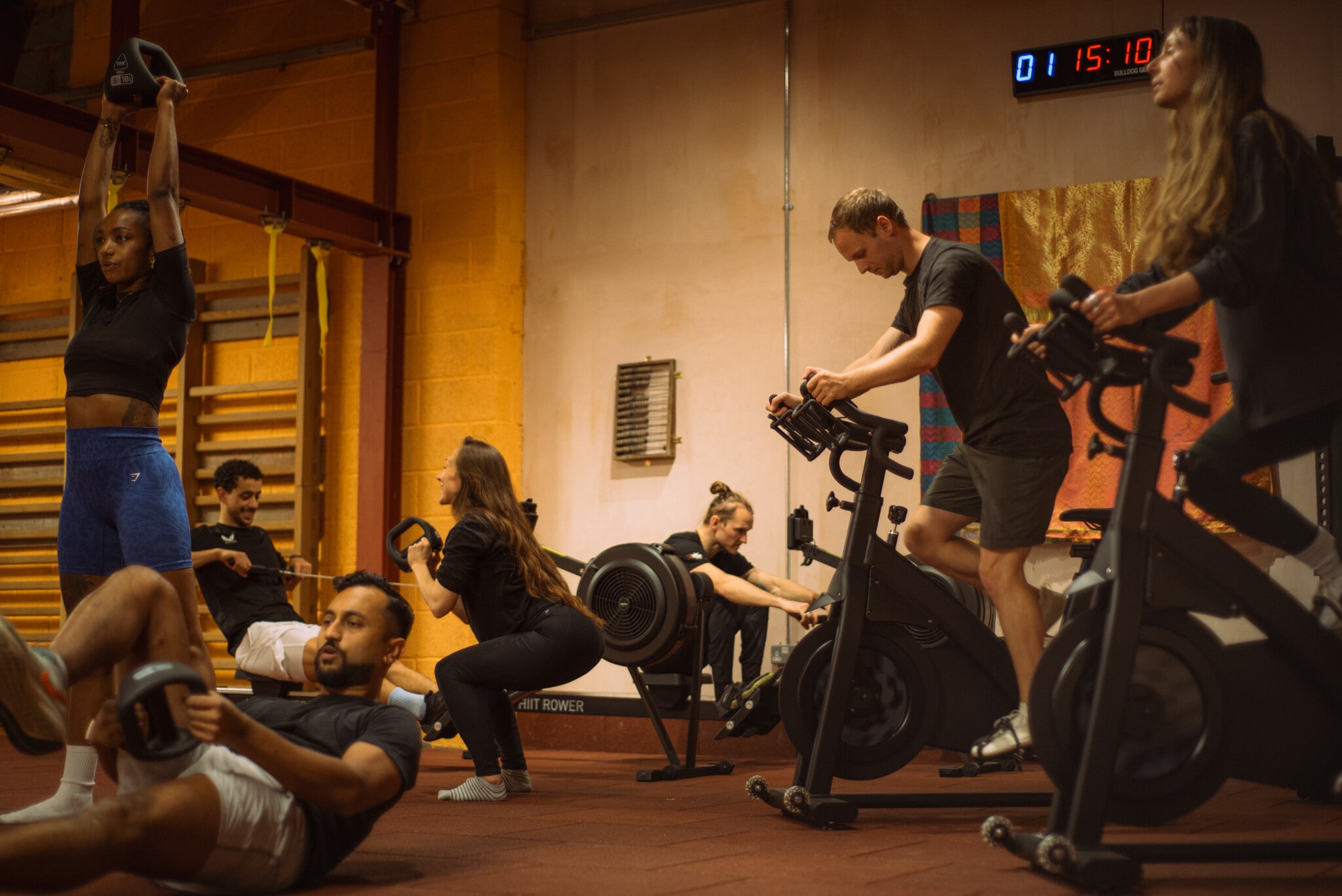 7 Throwley Way, Sutton for lease Interior Photo- Image 1 of 19