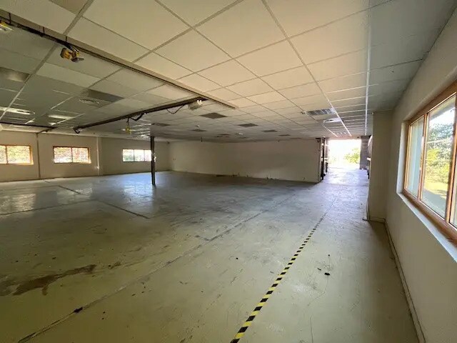 Flex in Saint-Raphaël for lease - Interior Photo - Image 3 of 3