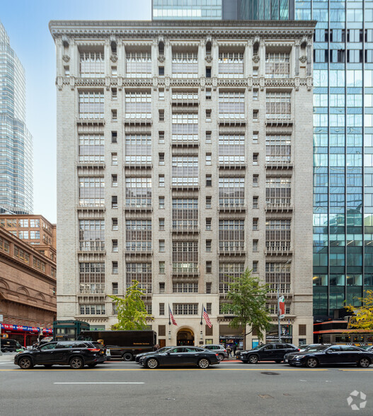 200 W 57th St, New York, NY for lease - Building Photo - Image 2 of 5