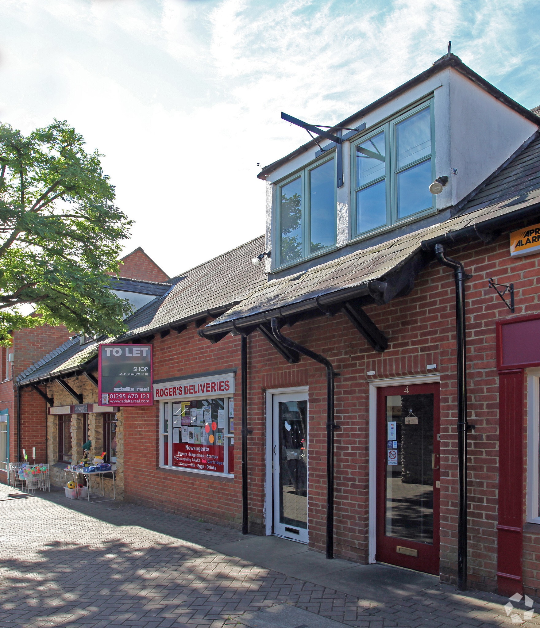 5 Cornwall Pl, Buckingham for sale Primary Photo- Image 1 of 1