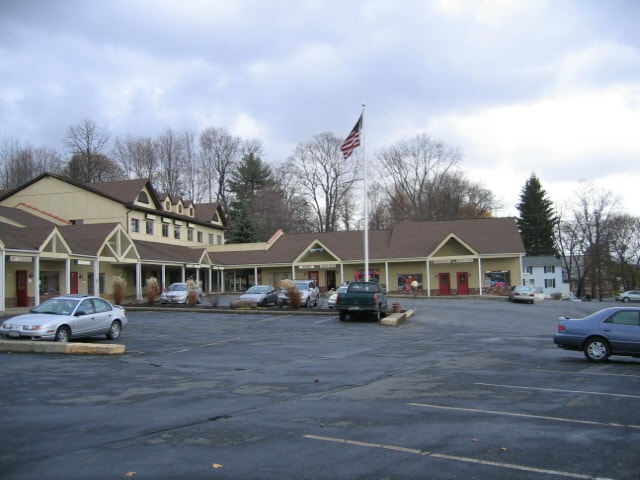 1191 Route 9W, Marlboro, NY for lease - Building Photo - Image 3 of 5