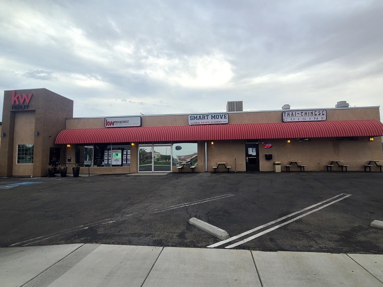 723 N China Lake Blvd, Ridgecrest, CA for sale Building Photo- Image 1 of 1