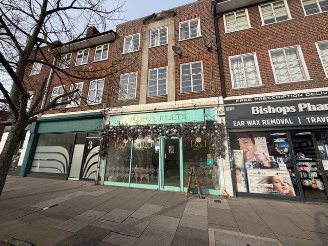 1-23 Lyttleton Rd, London for lease - Building Photo - Image 2 of 4