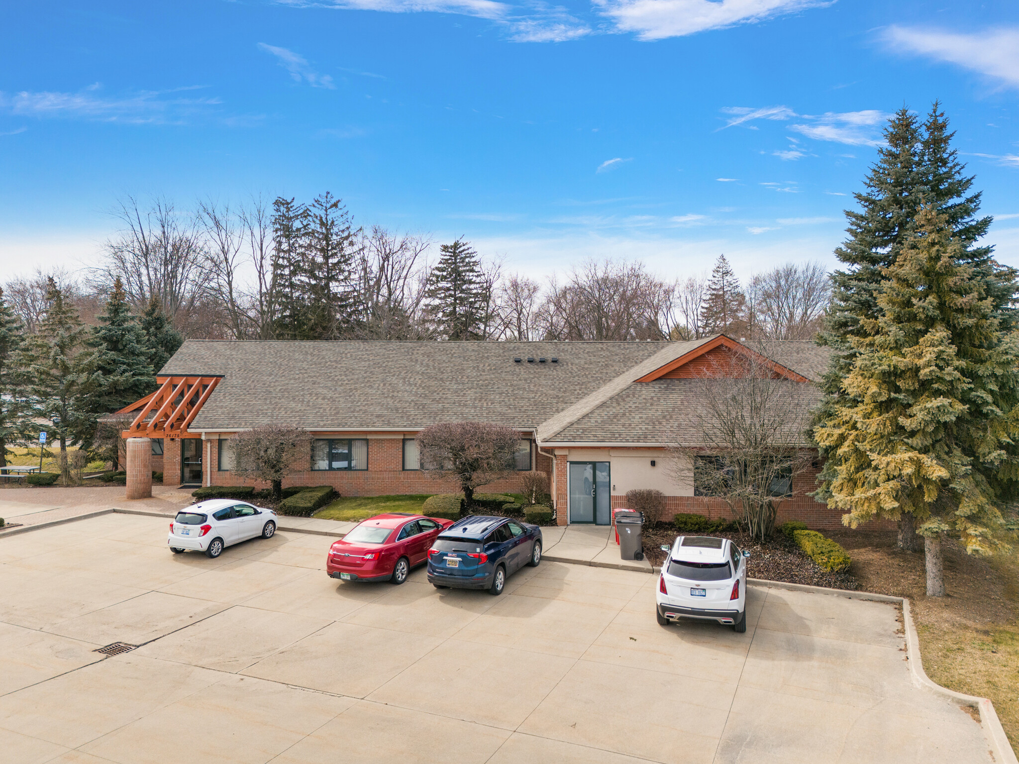 36175 Harper Ave, Clinton Township, MI for sale Building Photo- Image 1 of 1