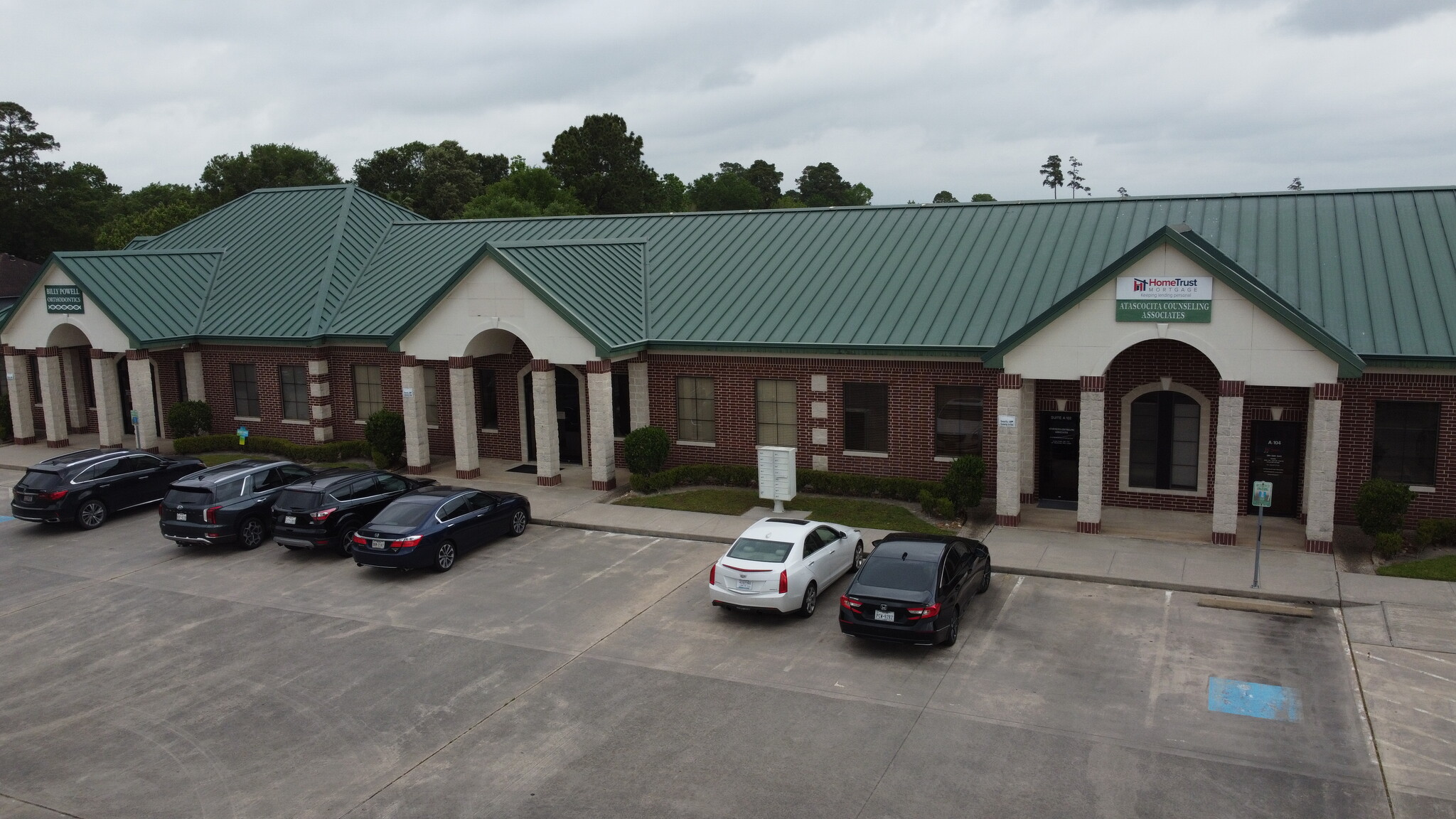 18700 W Lake Houston Pky, Humble, TX for lease Building Photo- Image 1 of 8