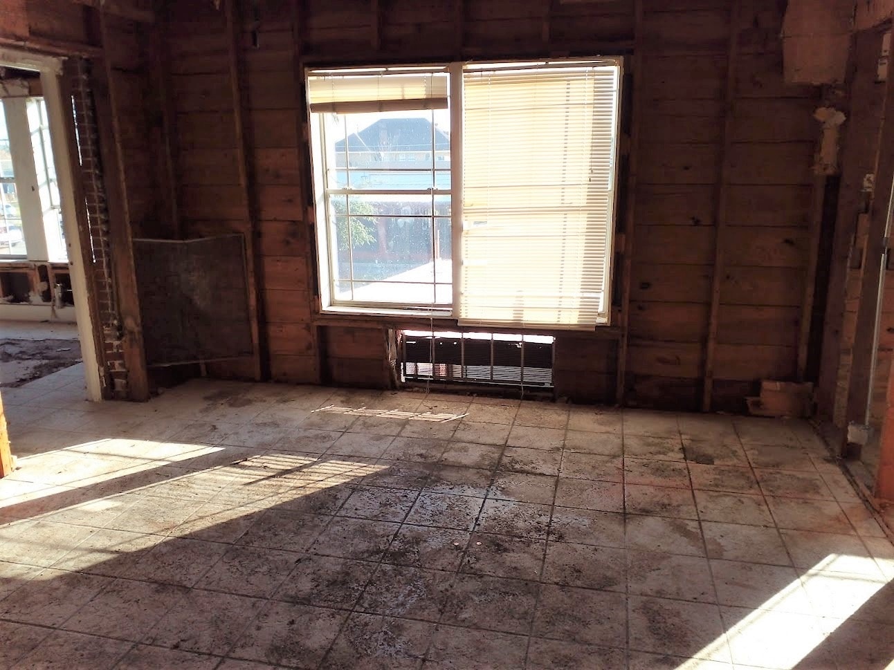 2705 Blodgett St, Houston, TX for sale Interior Photo- Image 1 of 5