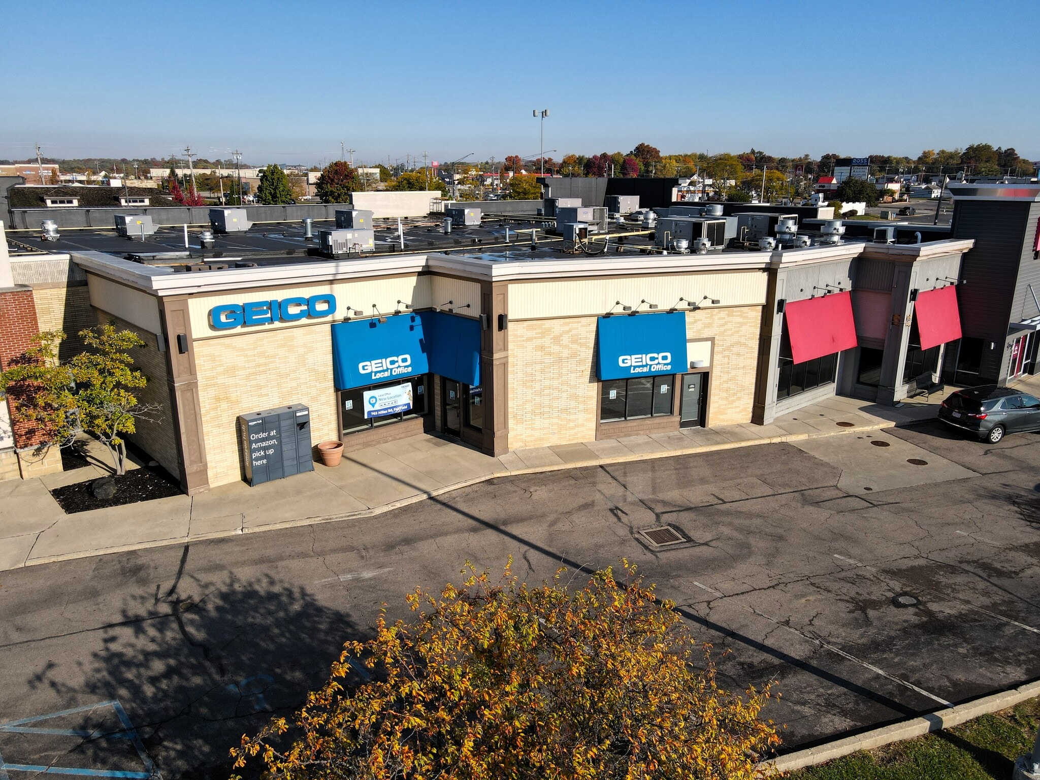 9709-9727 Colerain Ave, Cincinnati, OH for lease Building Photo- Image 1 of 17