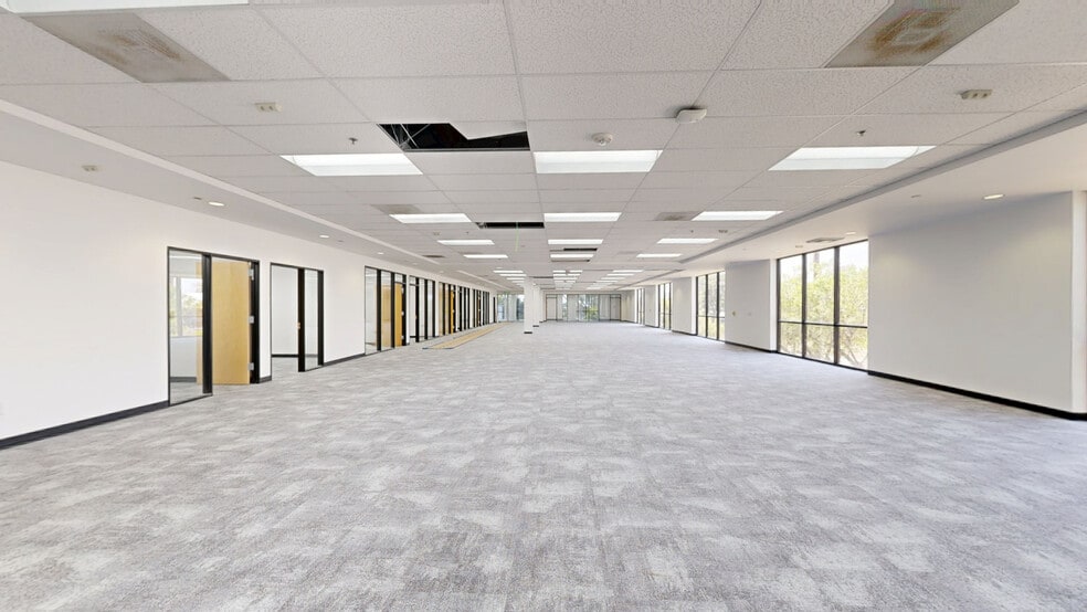 542 W Covina Blvd, San Dimas, CA for lease - Matterport 3D Scan - Image 2 of 32