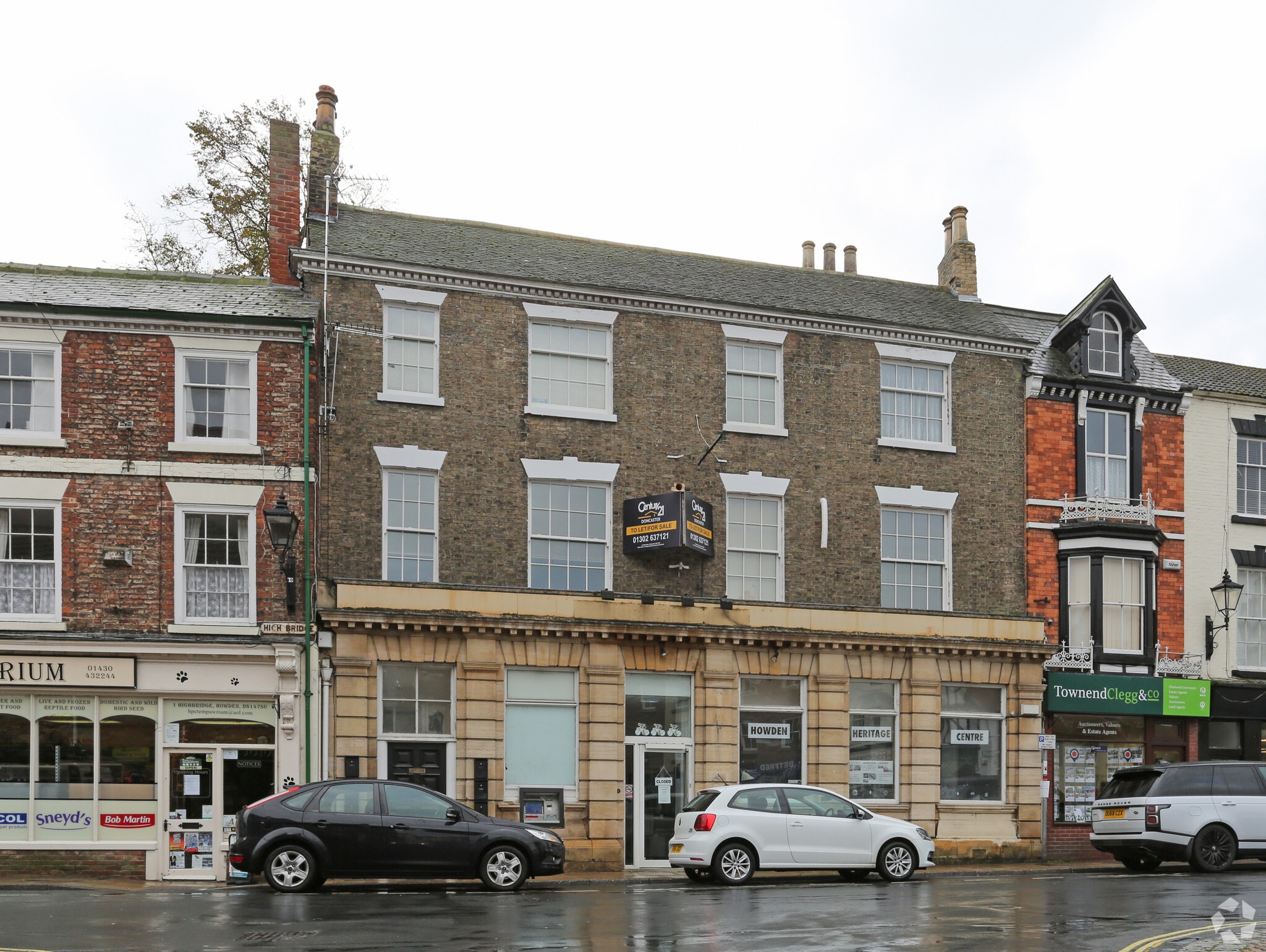 16 Market Pl, Howden for sale Primary Photo- Image 1 of 1