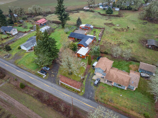 More details for 909 Curry Rd, Roseburg, OR - Flex for Sale