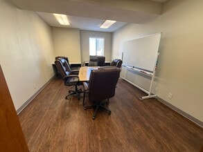 121 S Broadway Ave, Tyler, TX for lease Interior Photo- Image 2 of 3