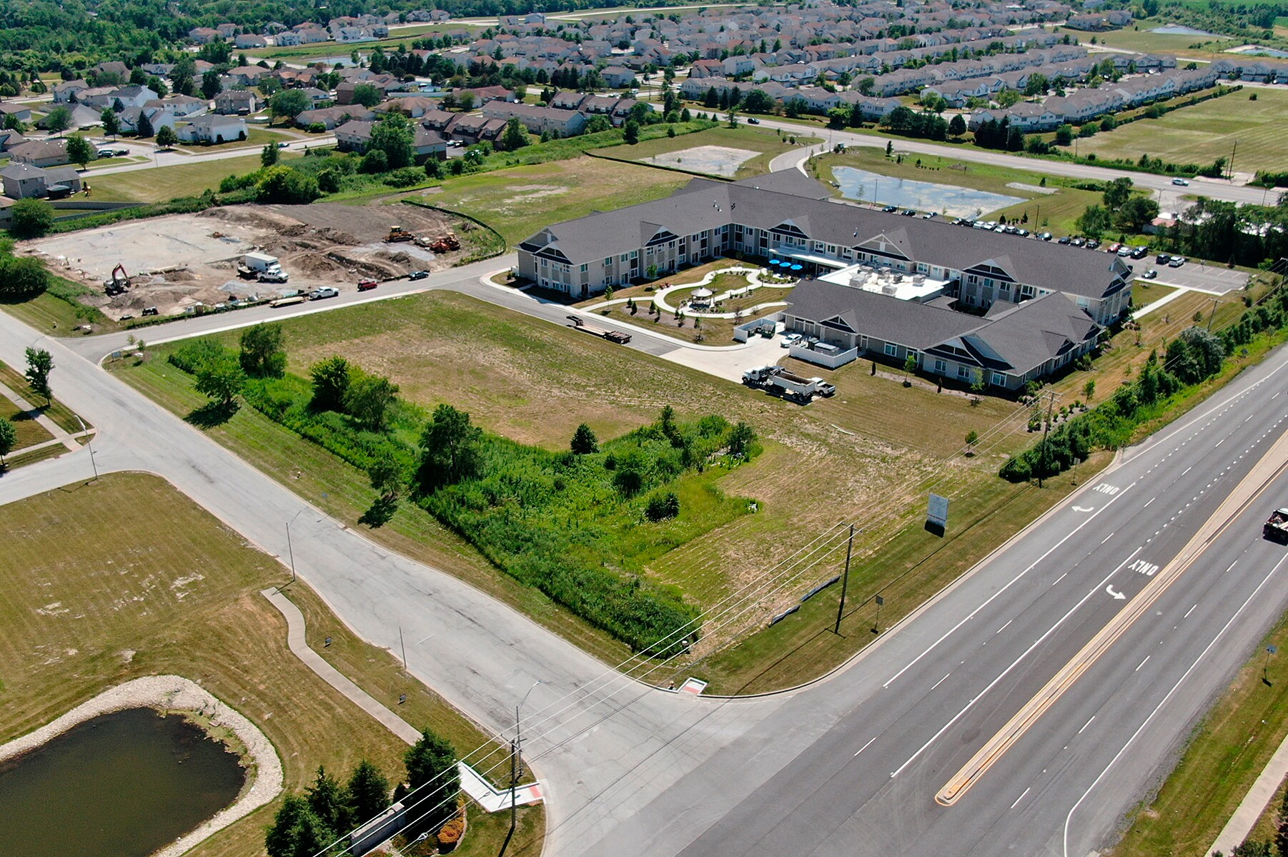 6291 Charlie West Dr, Matteson, IL for sale Primary Photo- Image 1 of 1