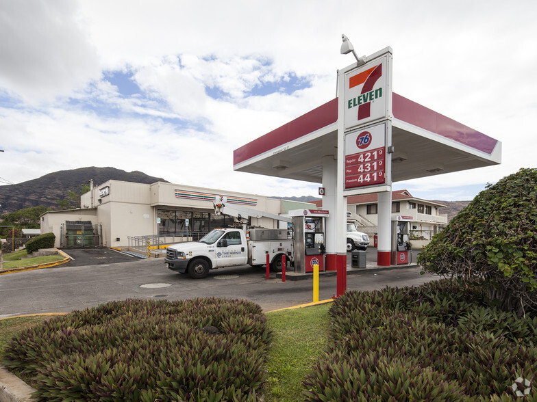 87-1926 Farrington Hwy, Nanakuli, HI for lease - Primary Photo - Image 1 of 4