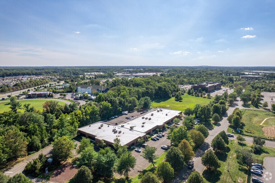 500 Horizon Dr, Hamilton, NJ for lease - Aerial - Image 2 of 6