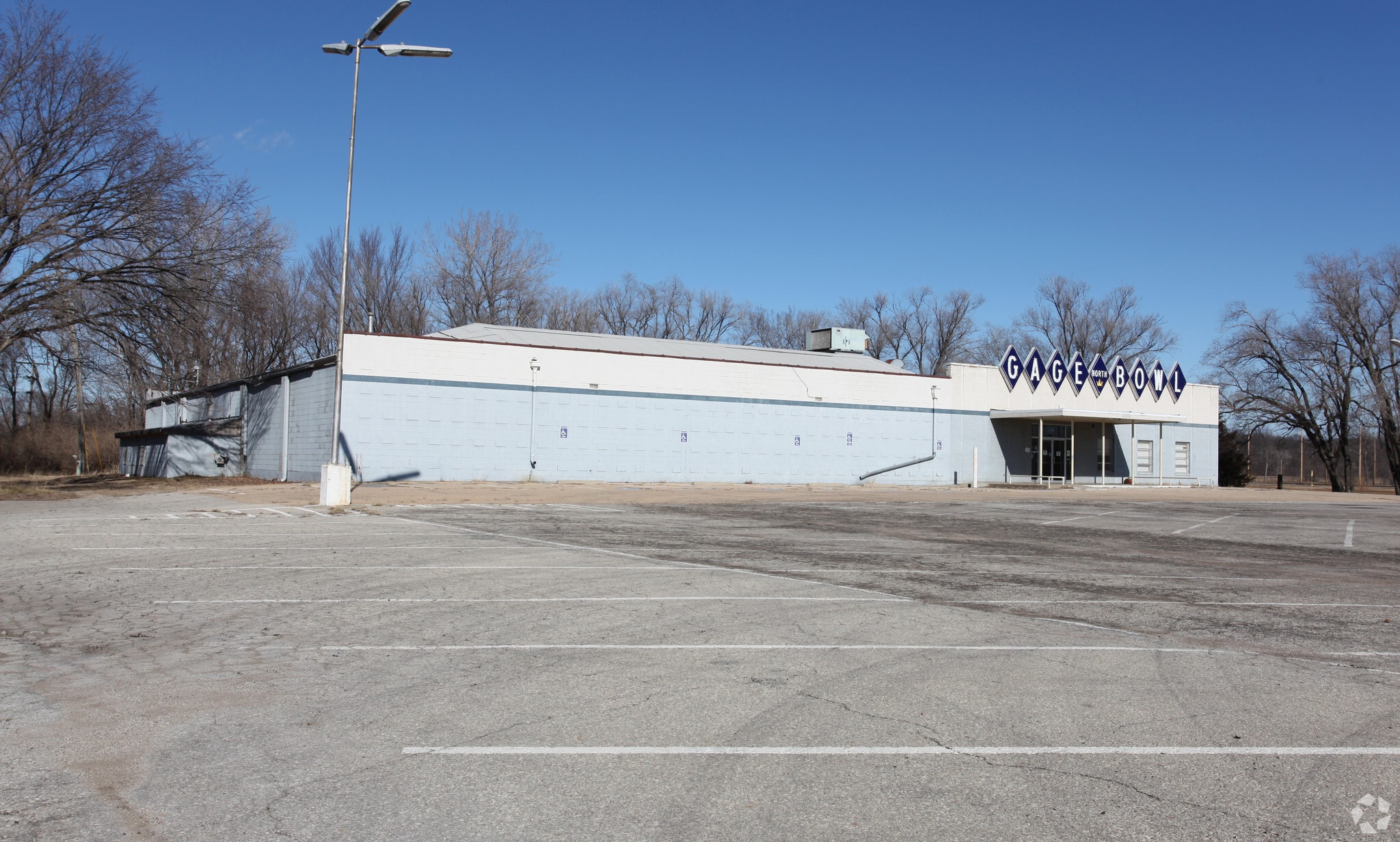 200 NE US 24 Hwy, Topeka, KS for sale Building Photo- Image 1 of 1