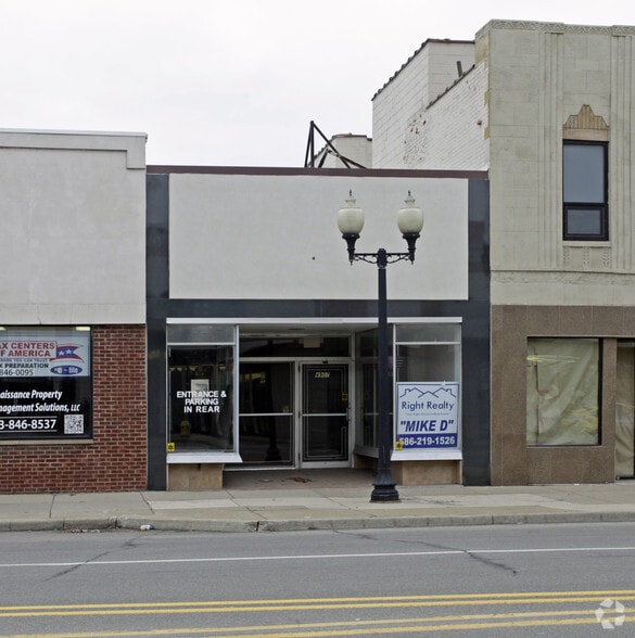 4907 Schaefer Rd, Dearborn, MI 48126