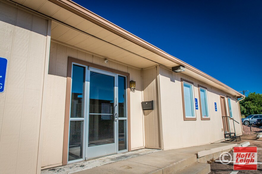 4405 Mark Dabling Blvd, Colorado Springs, CO for lease - Primary Photo - Image 1 of 2