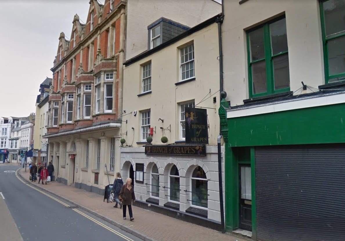 36 High St, Ilfracombe for sale Primary Photo- Image 1 of 1