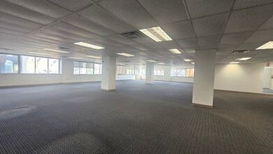 47-40 21st St, Long Island City, NY for lease Interior Photo- Image 2 of 10