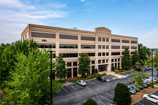 More details for 301 McCullough Dr, Charlotte, NC - Coworking for Lease