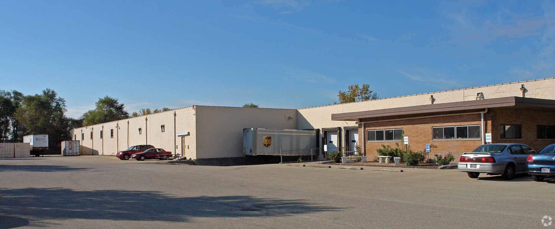 2415 Industrial Pkwy, Elkhart, IN 46516 Property Record