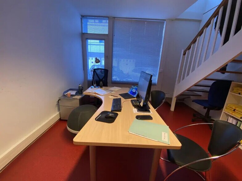 Office in Rennes for lease - Interior Photo - Image 1 of 9