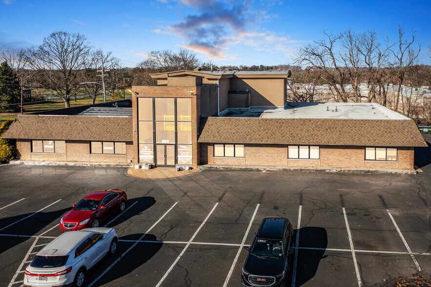 501 Street Rd, Southampton, PA for sale - Building Photo - Image 3 of 8