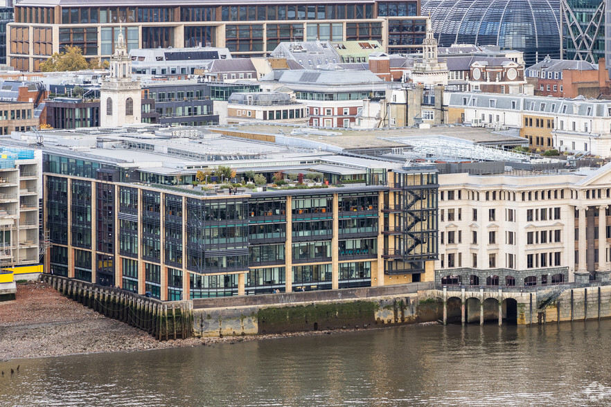 1 Queenhithe, London for lease - Aerial - Image 2 of 6