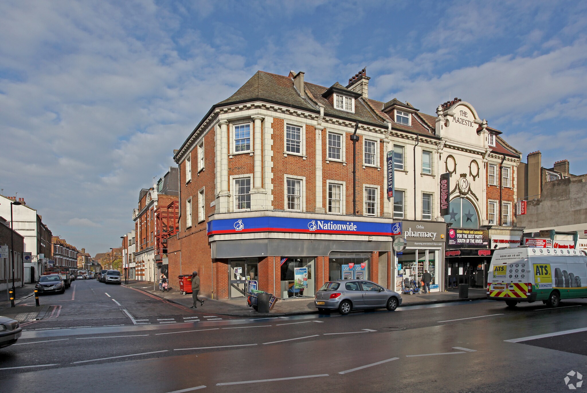 150-152 Clapham High St, London for sale Primary Photo- Image 1 of 1