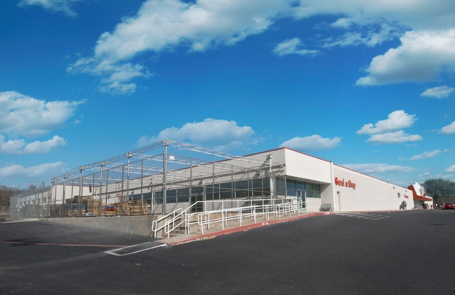 1200 McCann Rd, Longview, TX for sale - Building Photo - Image 1 of 1