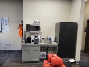 4640 Golden Foothill Pky, El Dorado Hills, CA for lease Interior Photo- Image 2 of 7