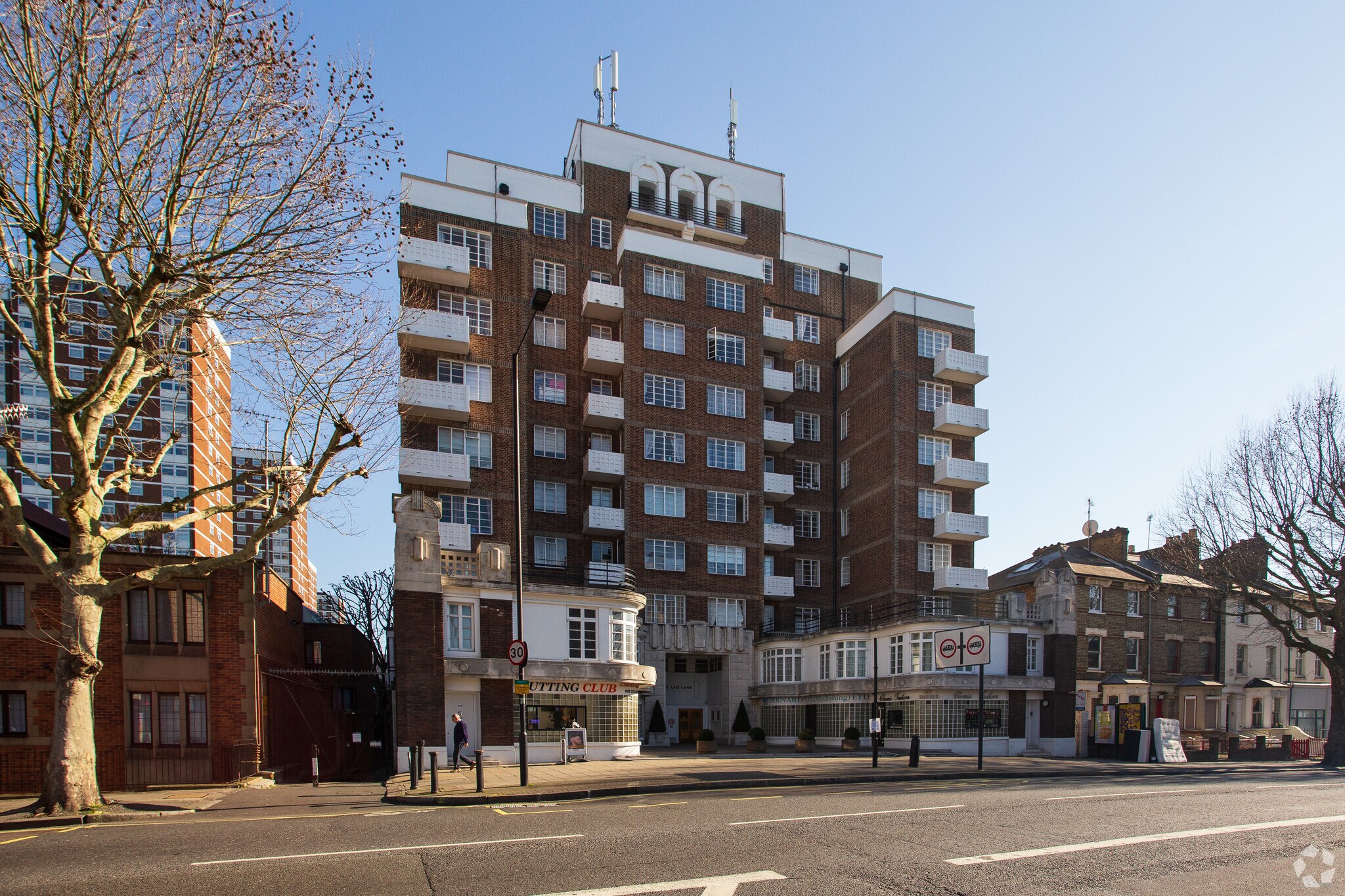 Shepherds Bush Rd, London for sale Primary Photo- Image 1 of 1