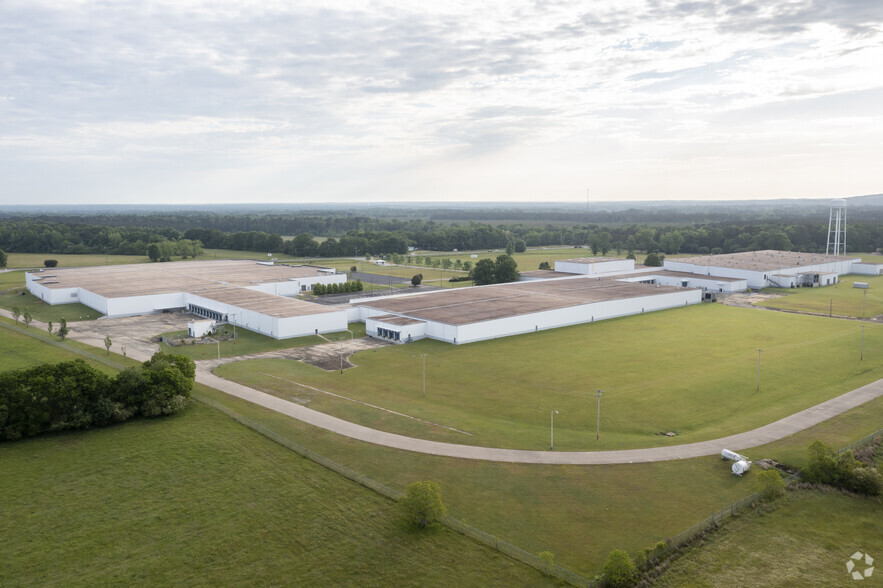 3145 Elmore Rd, Wetumpka, AL for lease - Aerial - Image 3 of 13