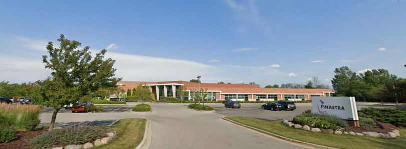 12080 N Corporate Pky, Mequon, WI for sale - Building Photo - Image 1 of 13